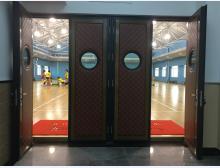 學校球館隔音門